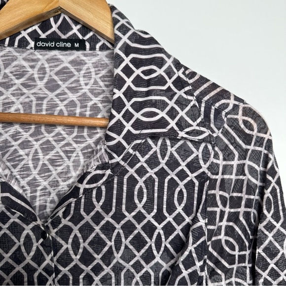 David Cline Geo Print Button Front Tie Belt Dress Size Medium - Picture 3 of 7